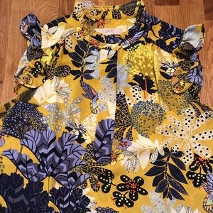 LOFT Floral blouse! size M